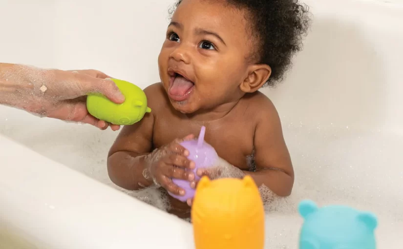 how to clean baby bath toys?