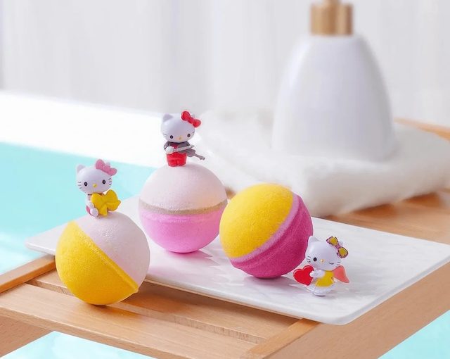 Surprising Fun Soak: Kids Bath Bombs with Toys Inside